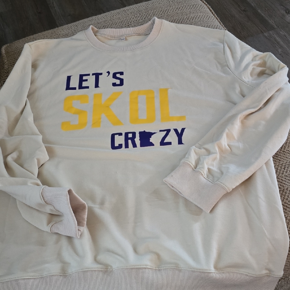 Cream 'Let's Skol Crazy' Women's Sweatshirt